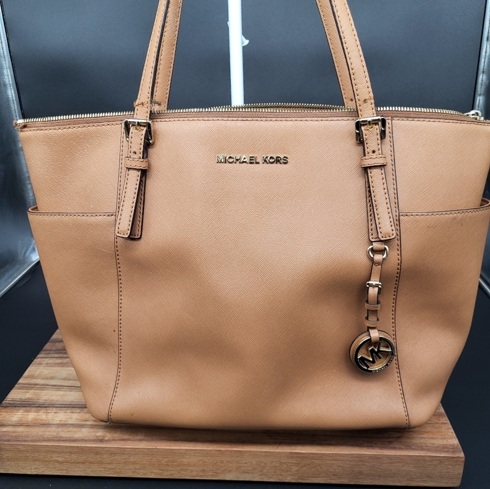Michael Kors Brown Tote Bag with Gold Finishings, 16×11×5, EUC - Picture 1 of 8